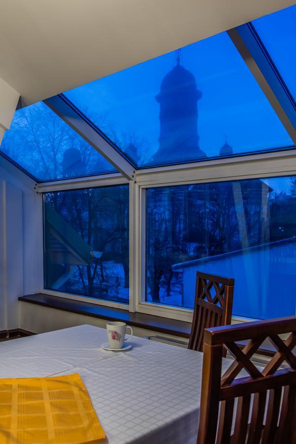 Hotel Maria Рэдэуци Экстерьер фото