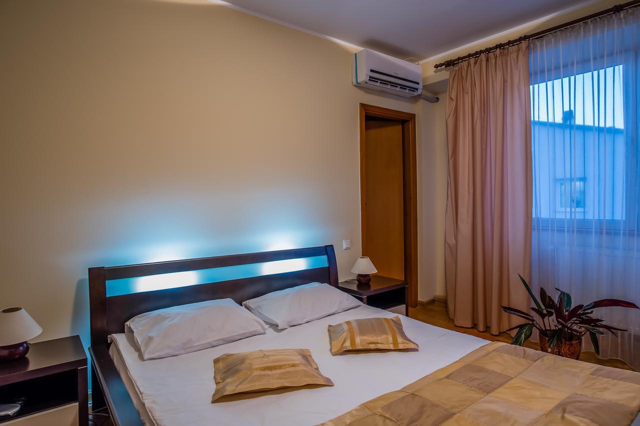 Hotel Maria Рэдэуци Экстерьер фото